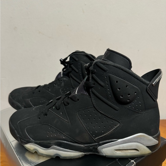 Air Jordan 6 Retro Black / Metallic Silver - Picture 2 of 8